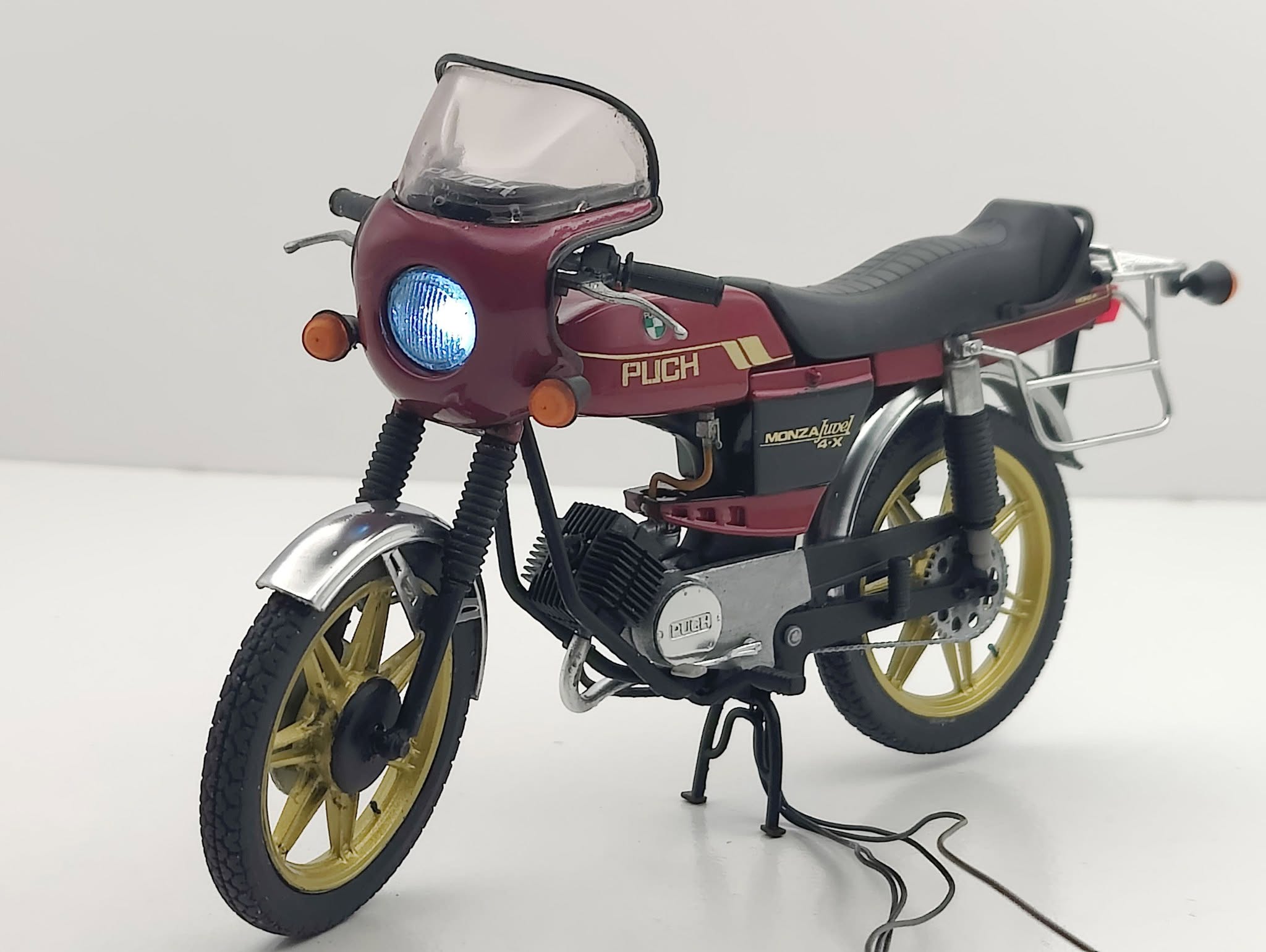 Puch Monza Juvel knallert model